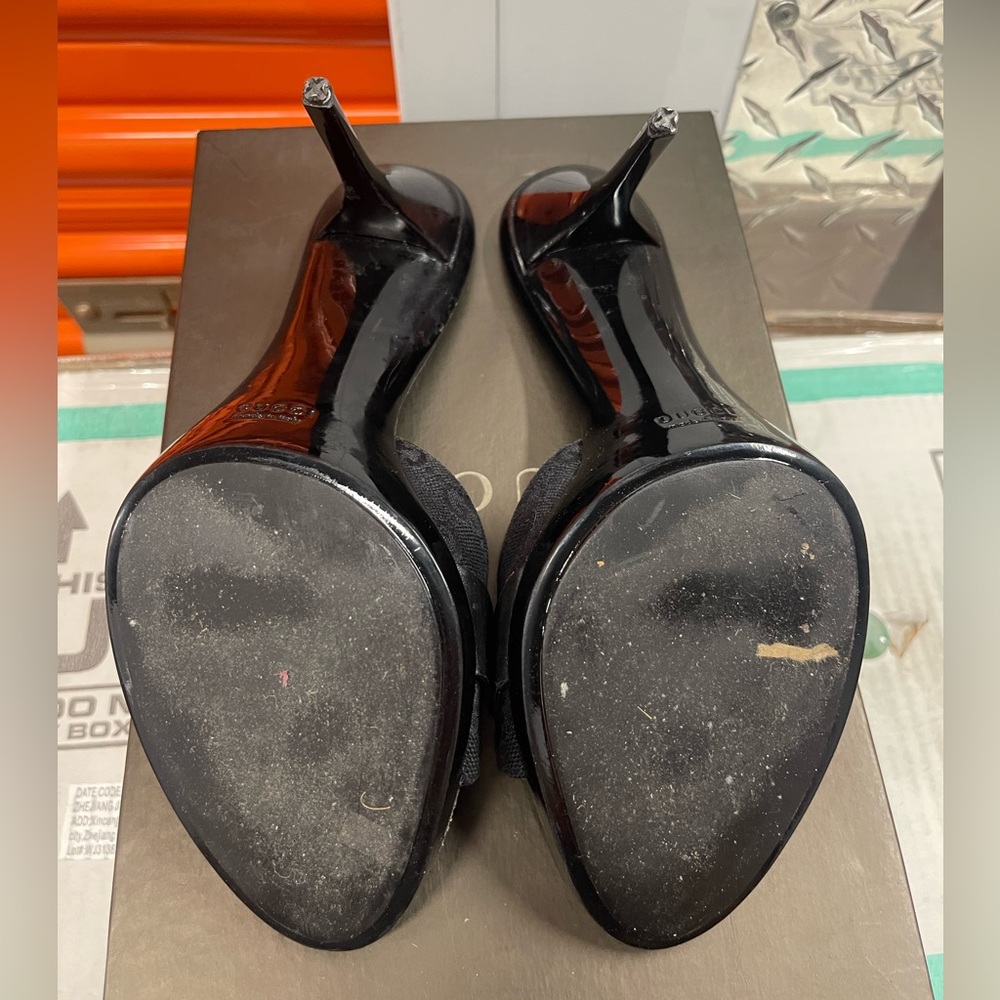 Black Gucci monogram mules - Picture 5 of 6